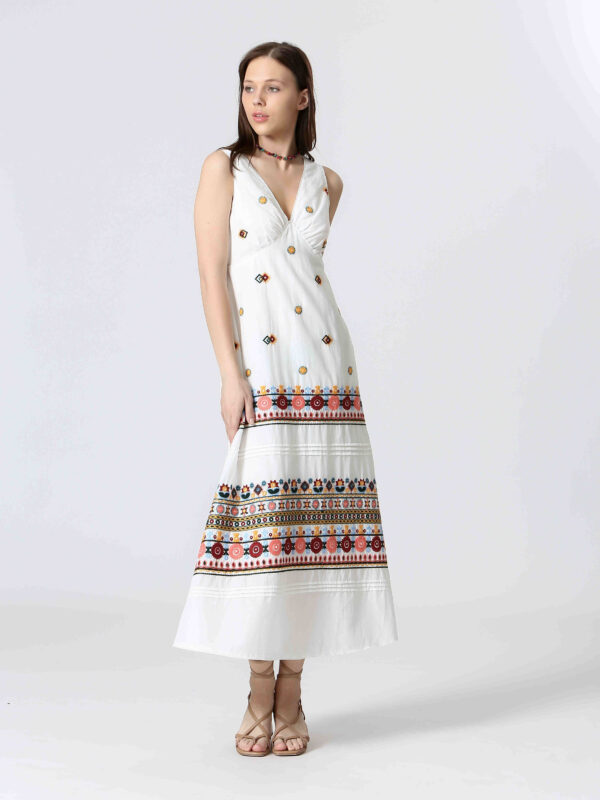 The Korner Dress with Embroidery